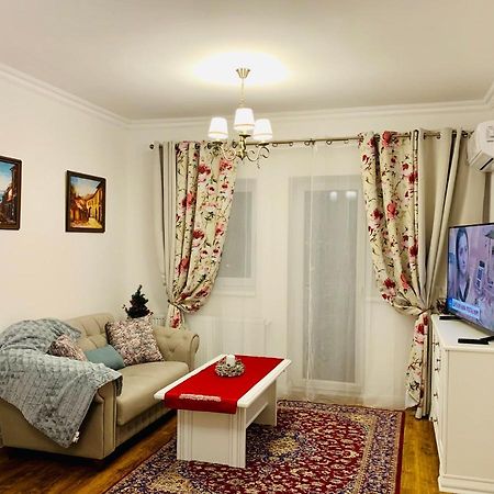אורדאה A&C Hotel Rooms - Up In The Sky מראה חיצוני תמונה